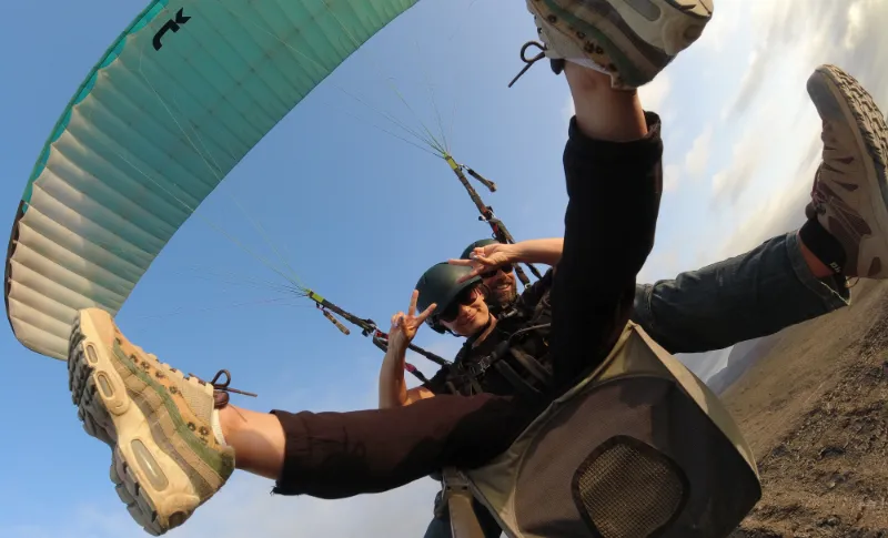 guide tandem paragliding