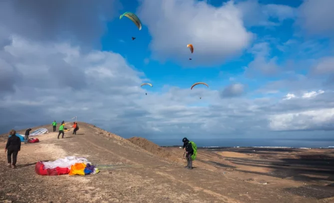 paragliding guide lanzarote