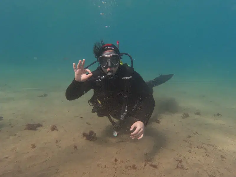 scuba diving easy