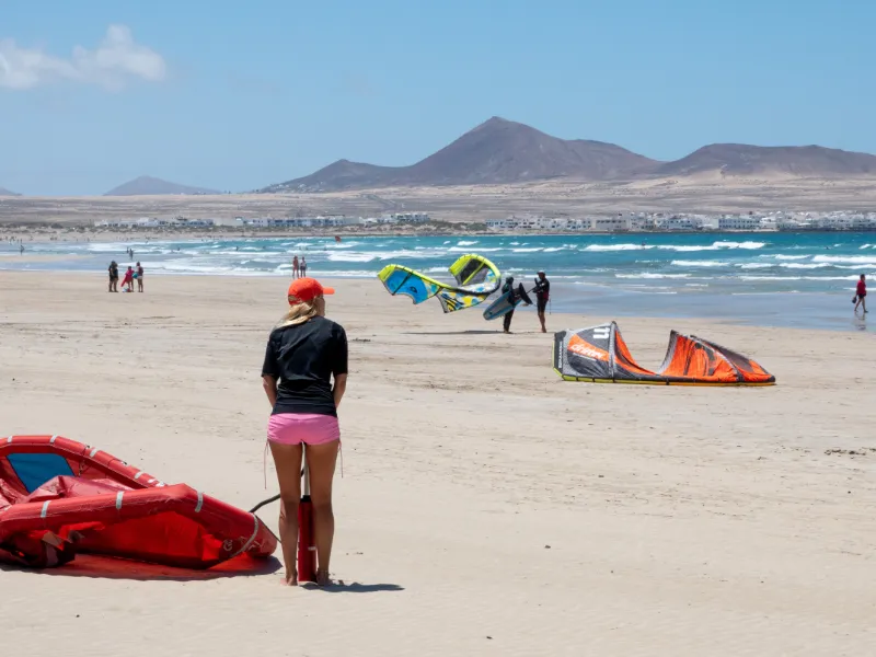 kitesurfing beginners lanzarote