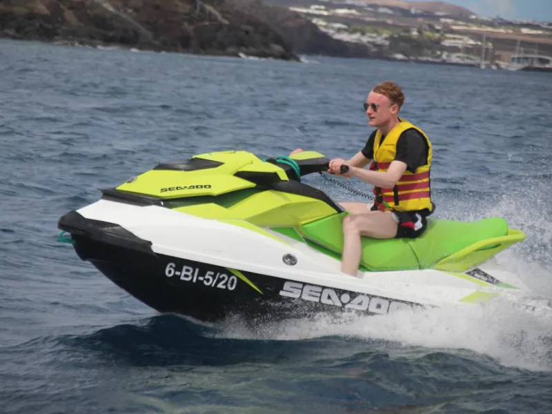 jet ski lanzarote